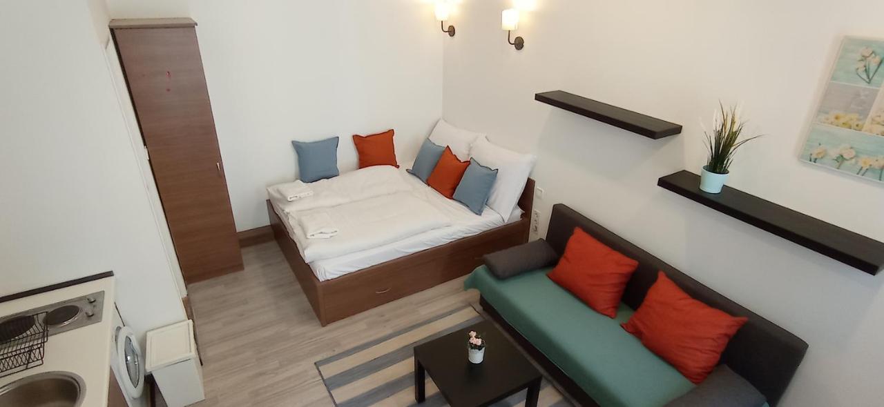 Osvat Apartments Budapest Exteriör bild